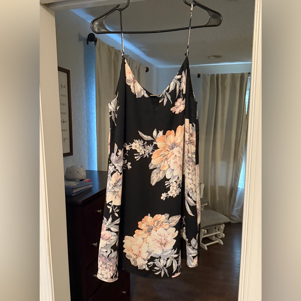 Socialite Black Floral Dress